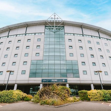 The Bolton Stadium Hotel, A Member Of Radisson Individuals ภายนอก รูปภาพ