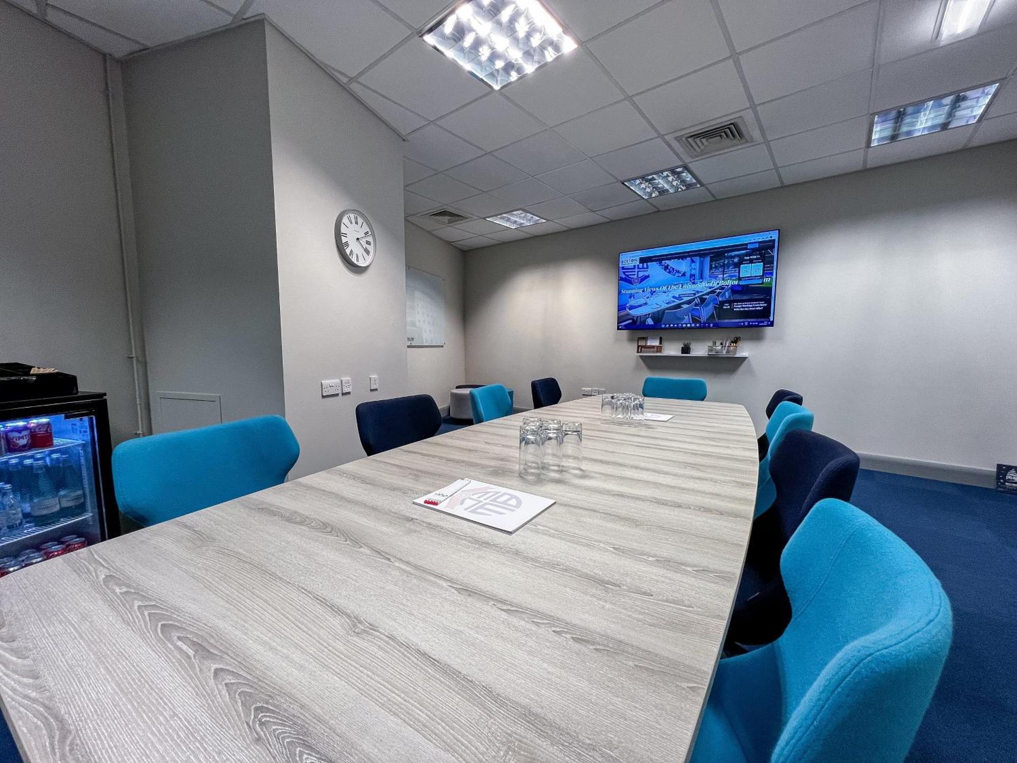 The Bolton Stadium Hotel, A Member Of Radisson Individuals ภายนอก รูปภาพ